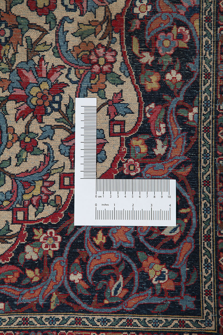 Authentic Antique Persian Isfahan Rug | Hand-Knotted 217x138cm