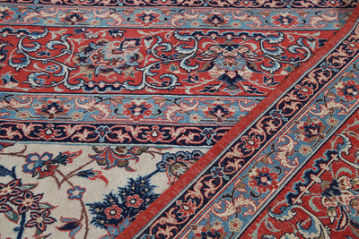 Authentic Antique Persian Isfahan Rug | Hand-Knotted 481x244cm