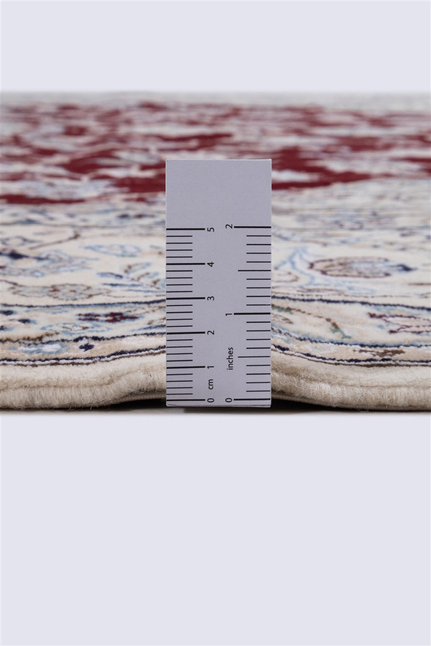 Fine Persian Nain Rug 9La 250_158 cm