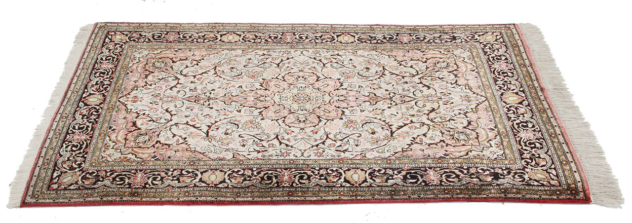 Persian Qum Silk Rug 158_103 cm