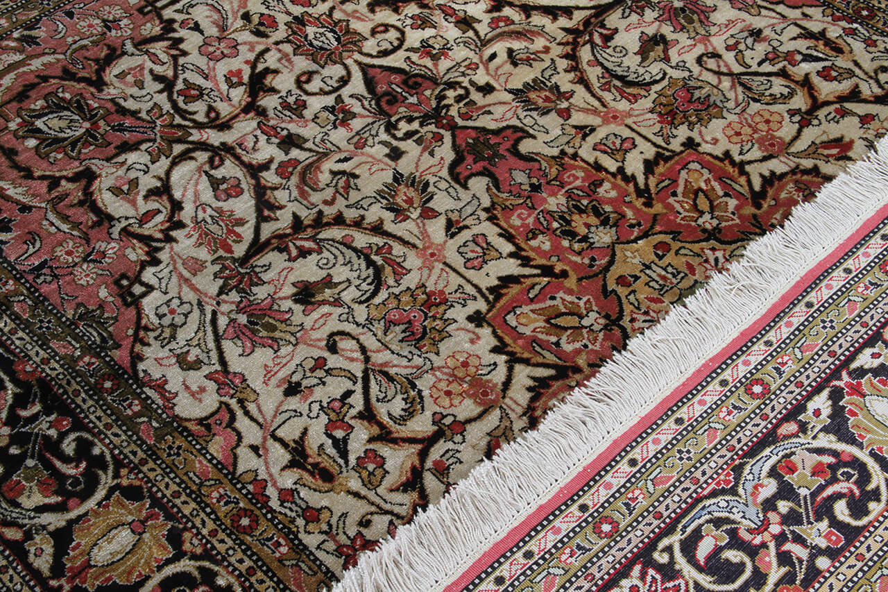 Persian Qum Silk Rug 158_103 cm