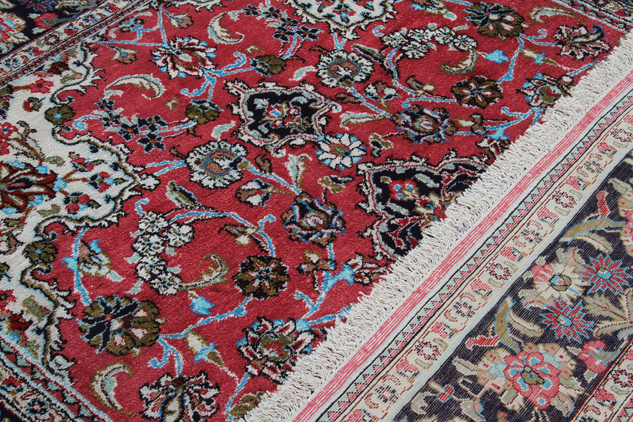 Persian Qum Silk Rug 152_106 cm