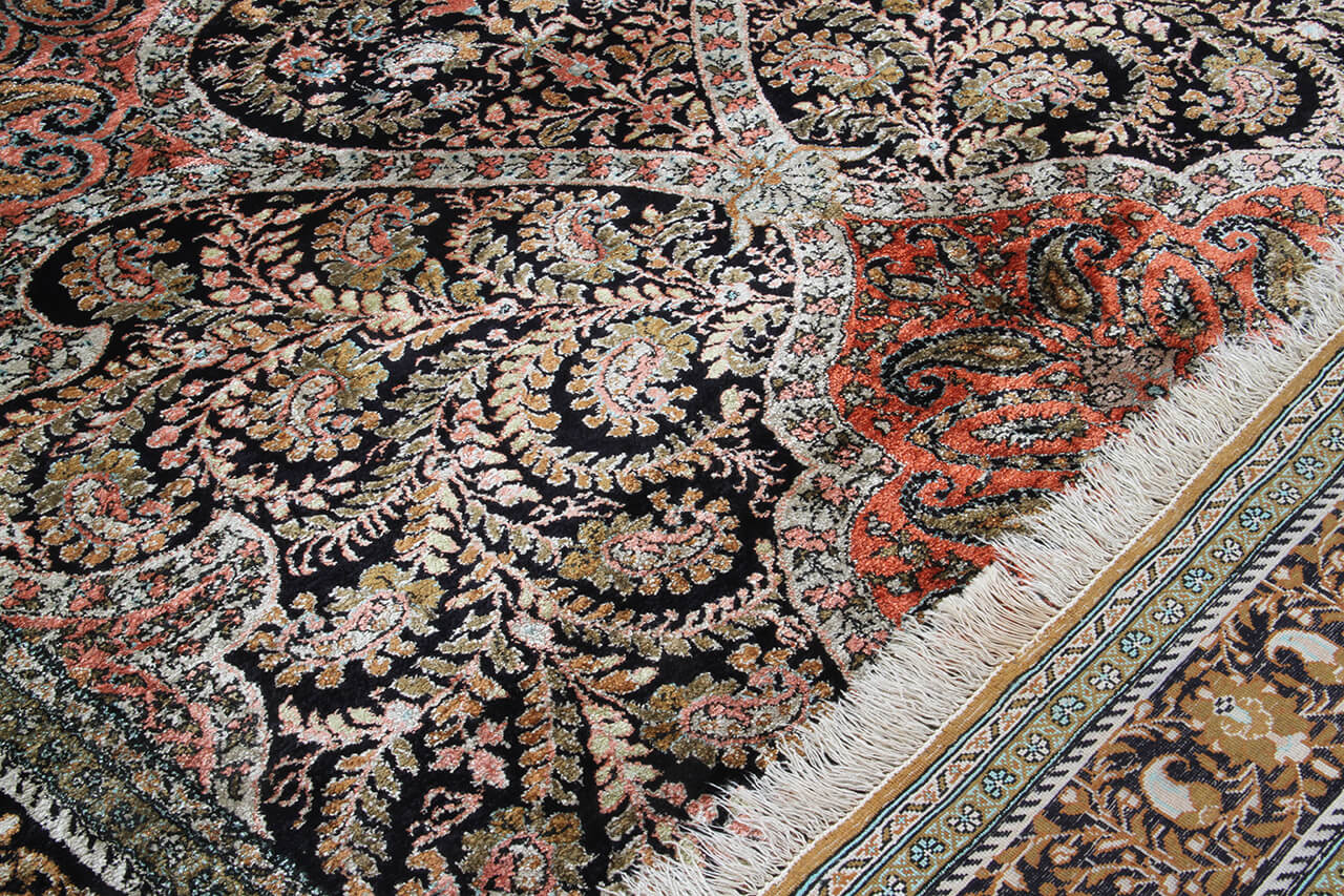 Persian Qum Silk Rug 204_135 cm