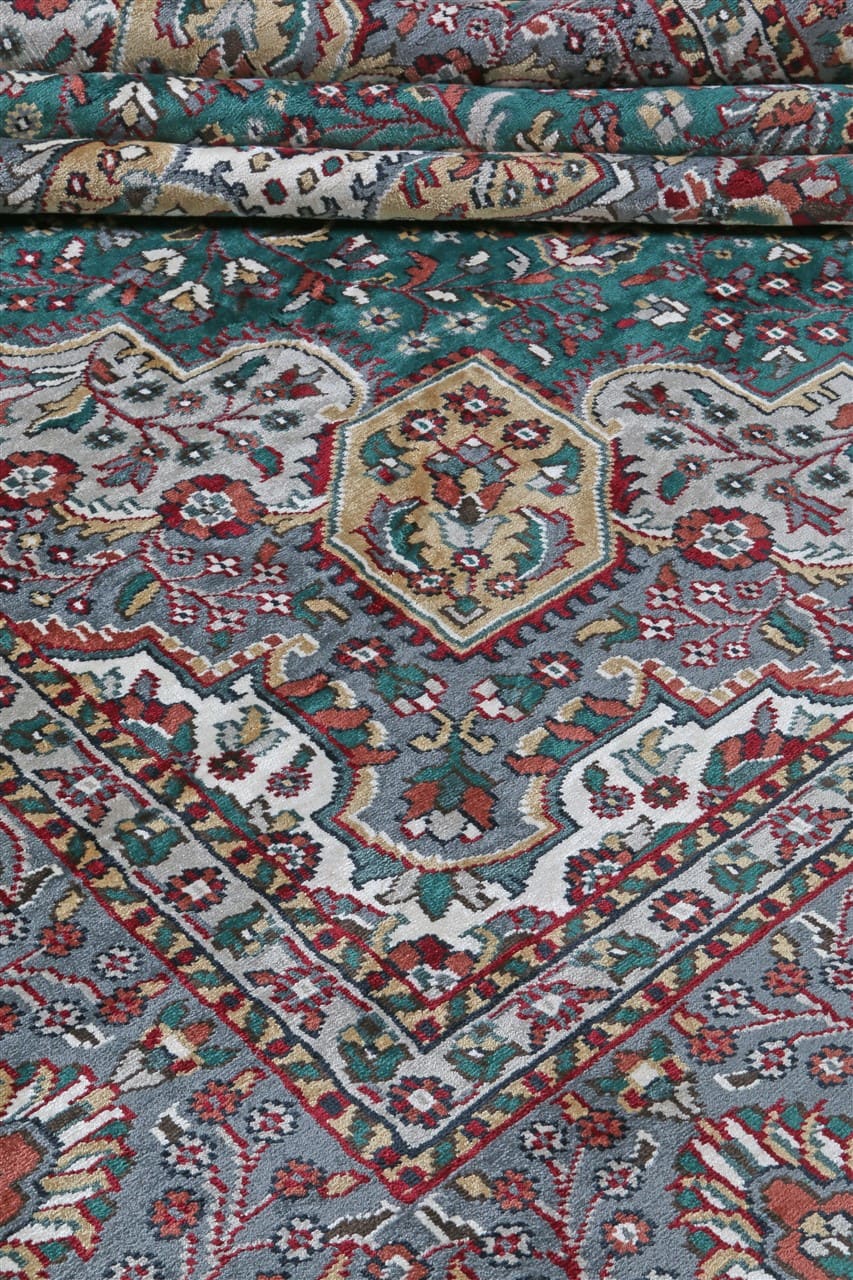 Tappeto Agra in Viscosa  - Effetto Seta - Stile Orientale  315x242cm - CarpetLiving