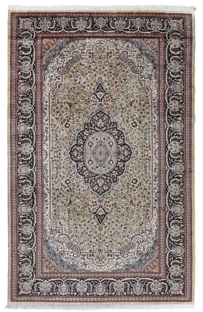 Tappeto Agra in Viscosa  - Effetto Seta - Stile Orientale  340x215cm - CarpetLiving