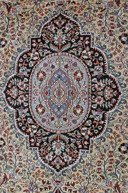 Tappeto Agra in Viscosa  - Effetto Seta - Stile Orientale  340x215cm - CarpetLiving
