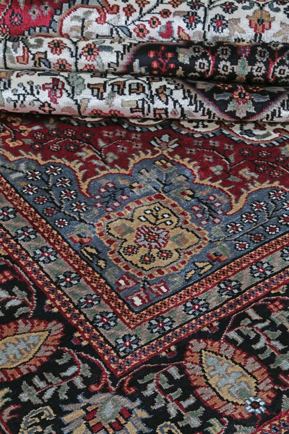 Tappeto Agra in Viscosa  - Effetto Seta - Stile Orientale  321x185cm - CarpetLiving