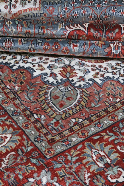 Tappeto Agra in Viscosa  - Effetto Seta - Stile Orientale  315x181cm - CarpetLiving