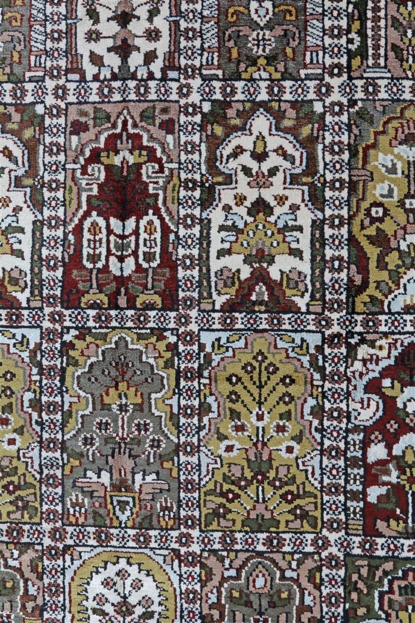 Tappeto Agra in Viscosa  - Effetto Seta - Stile Orientale  296x213cm - CarpetLiving