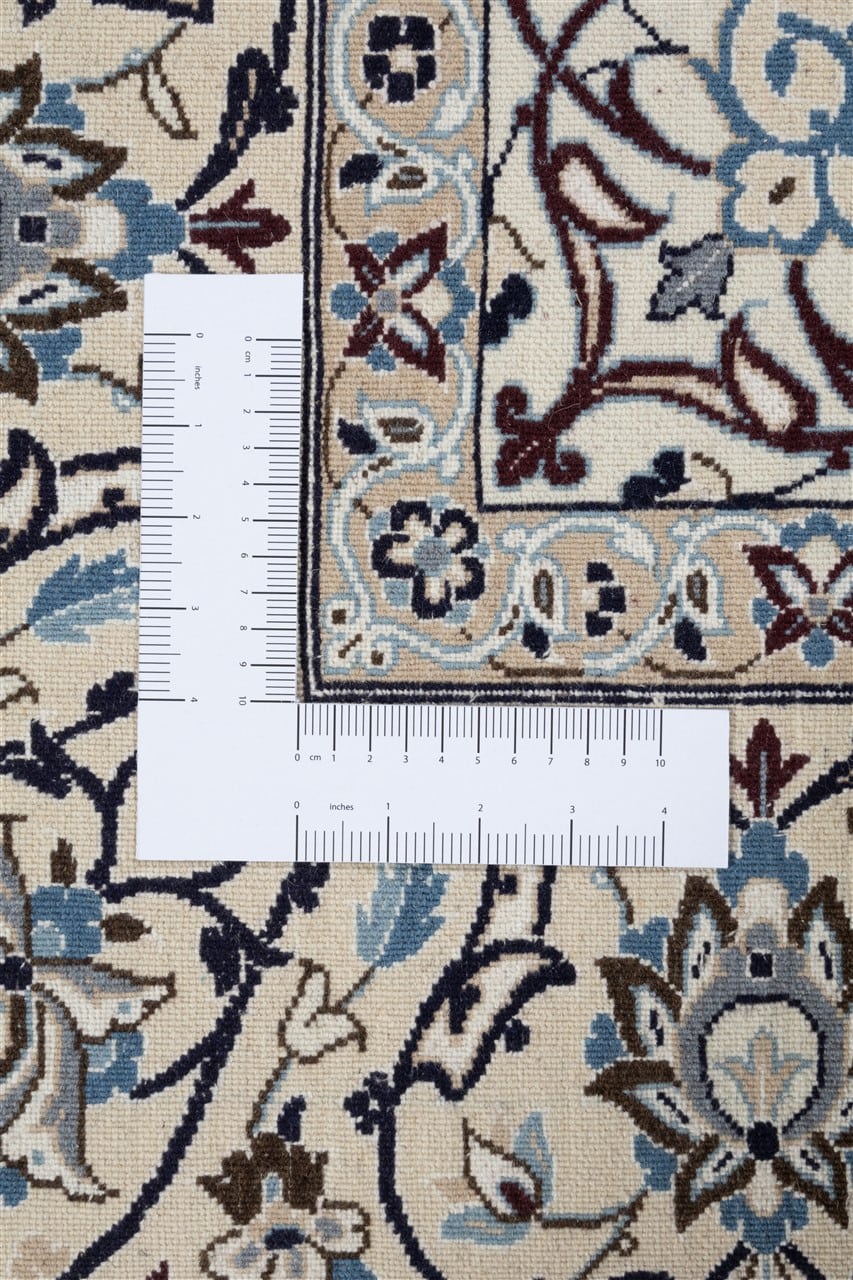 Fine Persian Nain Rug 9La 305_205 cm