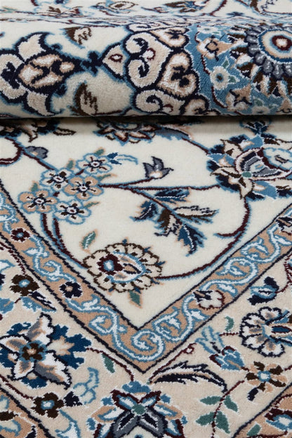 Fine Persian Nain Corner Rug 9La 130_130 cm