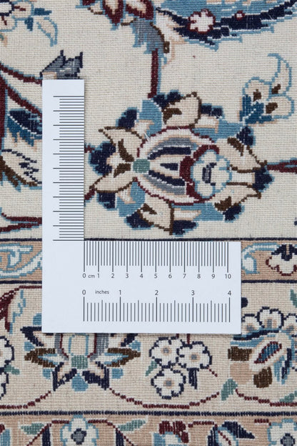 Fine Persian Nain Corner Rug 9La 130_130 cm