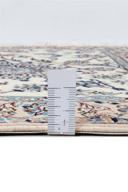 Fine Persian Nain Corner Rug 9La 116_116 cm