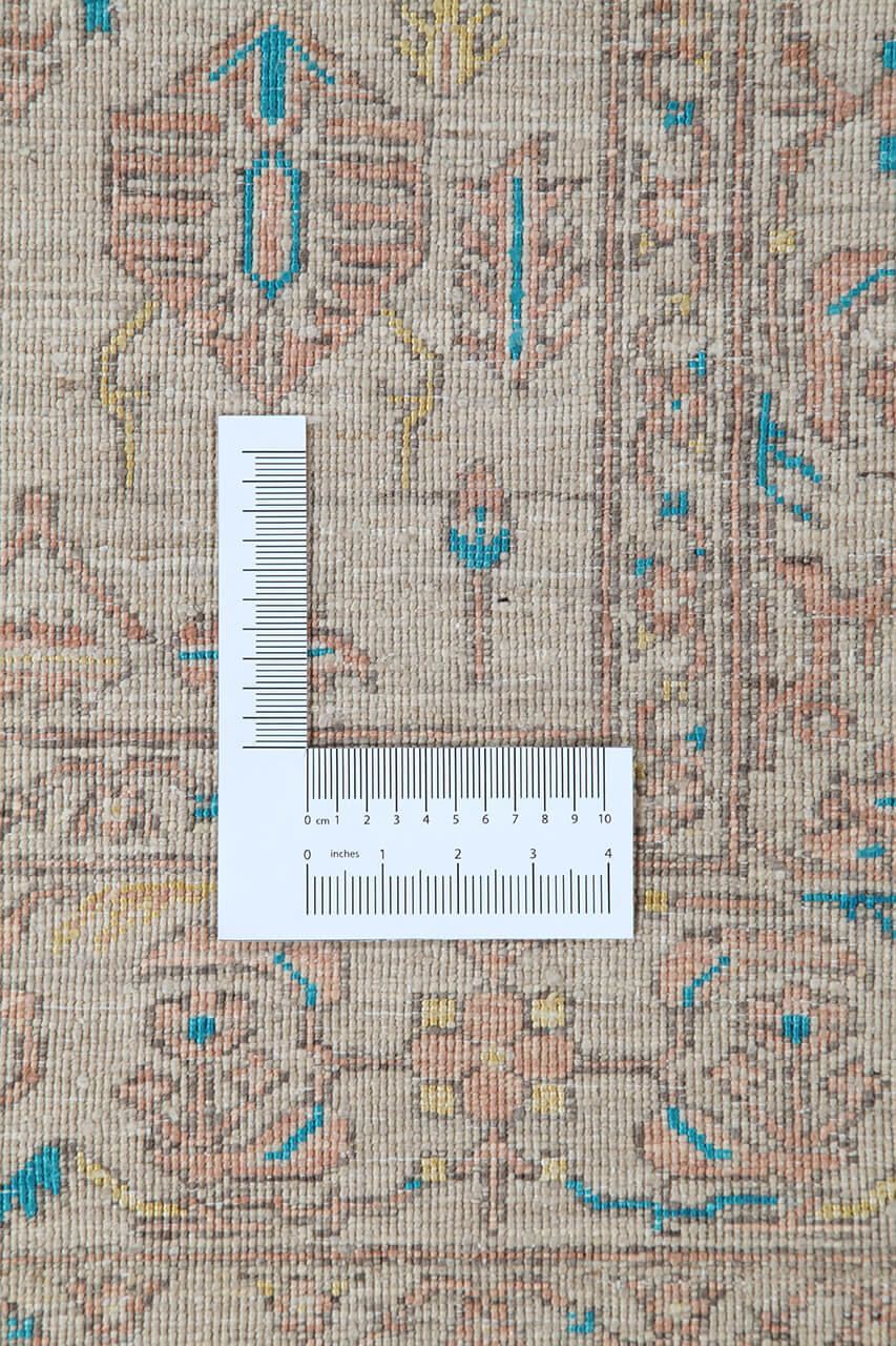 Handmade Ziegler Decorative Floral Rug, 238x175cm