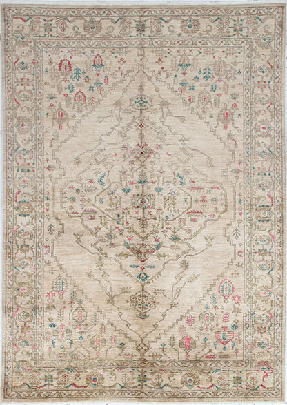 Handmade Ziegler Decorative Floral Rug, 233x169cm