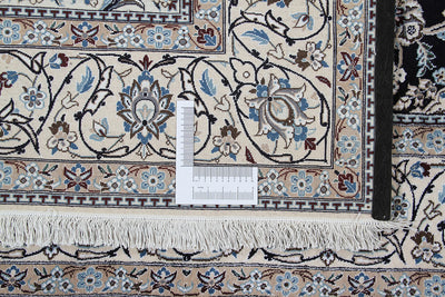 Fine Persian Nain Rug 9La 318_210 cm
