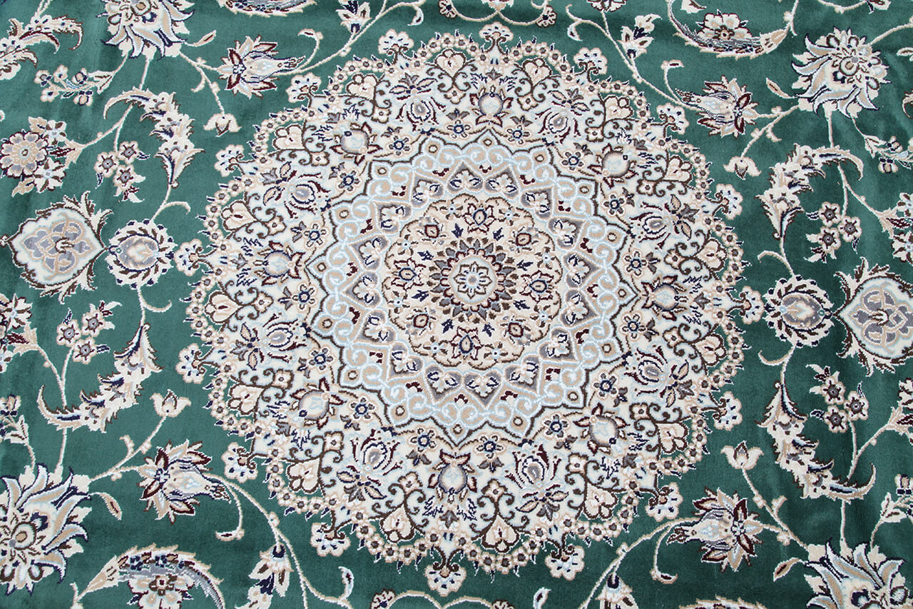 Fine Persian Nain Rug 9La 352_248 cm