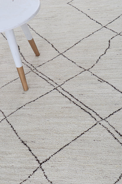 Modern design white Berber style carpet, handmade 237x165cm