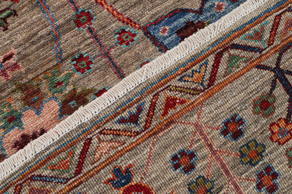 Handmade Ziegler Decorative Floral Rug, 249x172cm