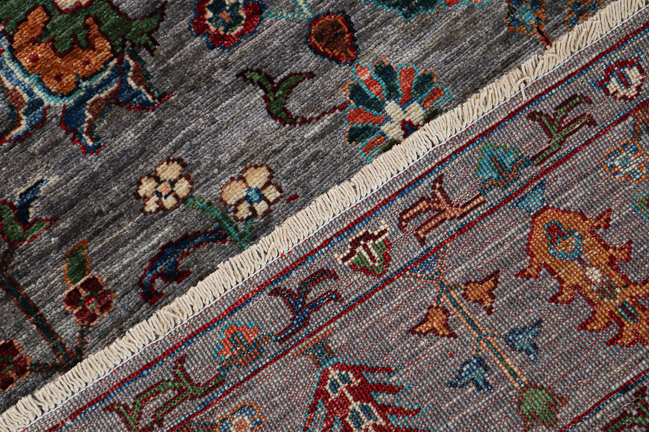 Handmade Ziegler Decorative Floral Rug, 206x153cm