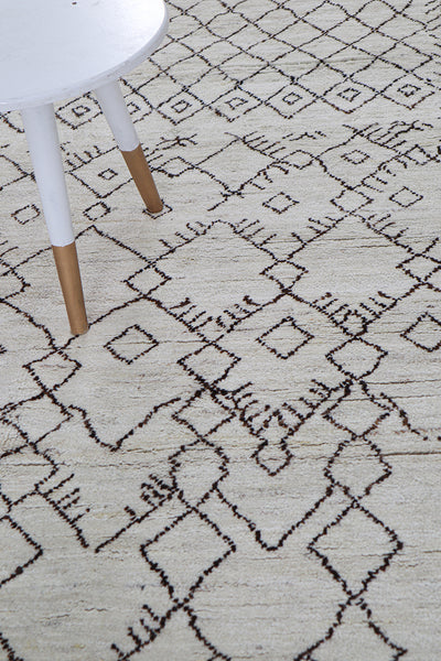 Tappeto design moderno bianco stile berbero, fatto a mano 201x147cm - CarpetLiving