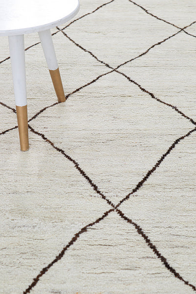 Tappeto design moderno bianco stile berbero, fatto a mano 299x193cm - CarpetLiving