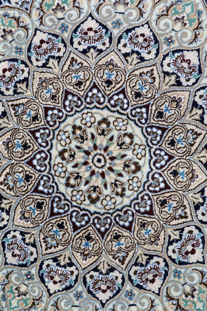 Fine Persian Nain Rug 9La 214_214 cm