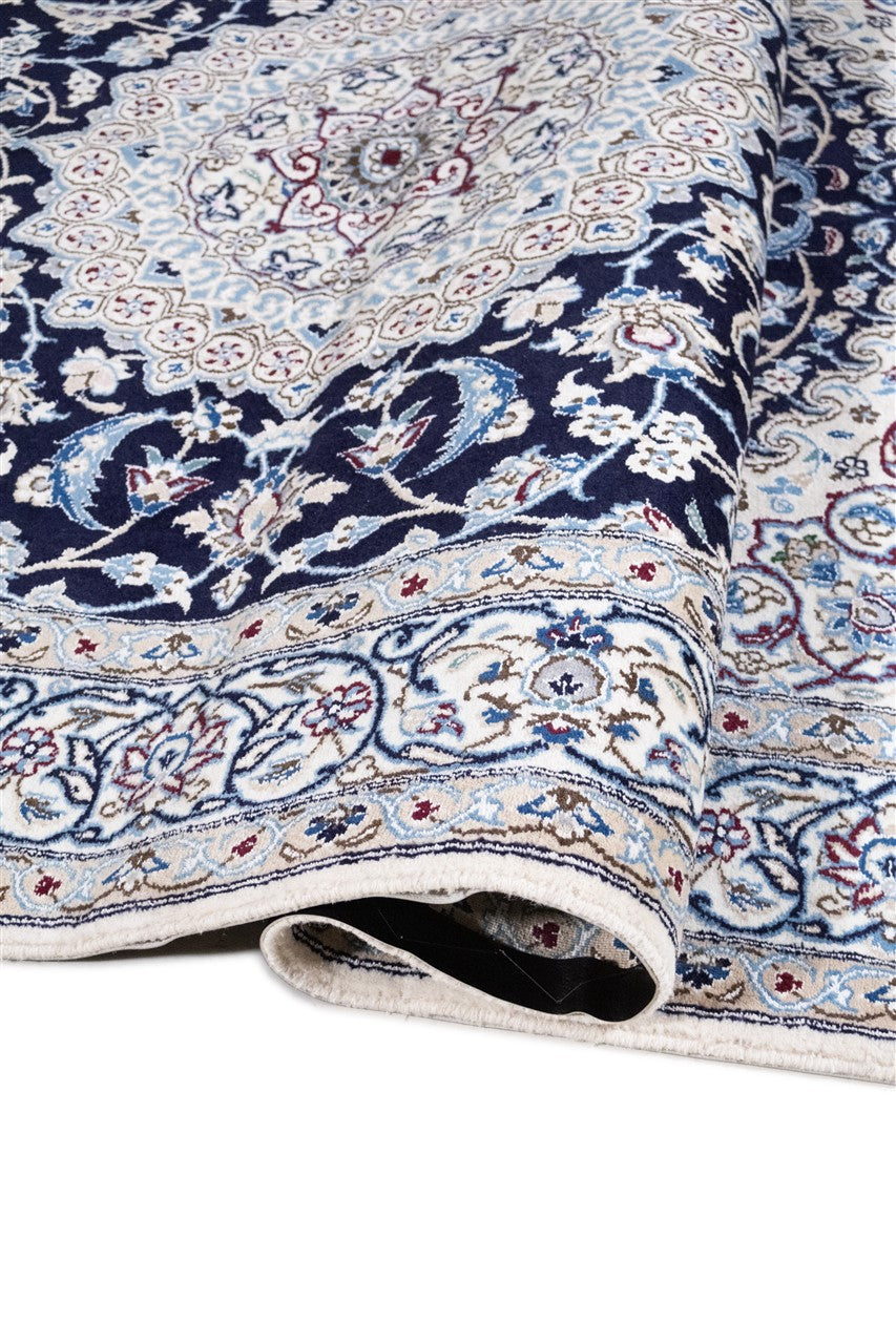 Fine Persian Nain Rug 9La 257_166 cm