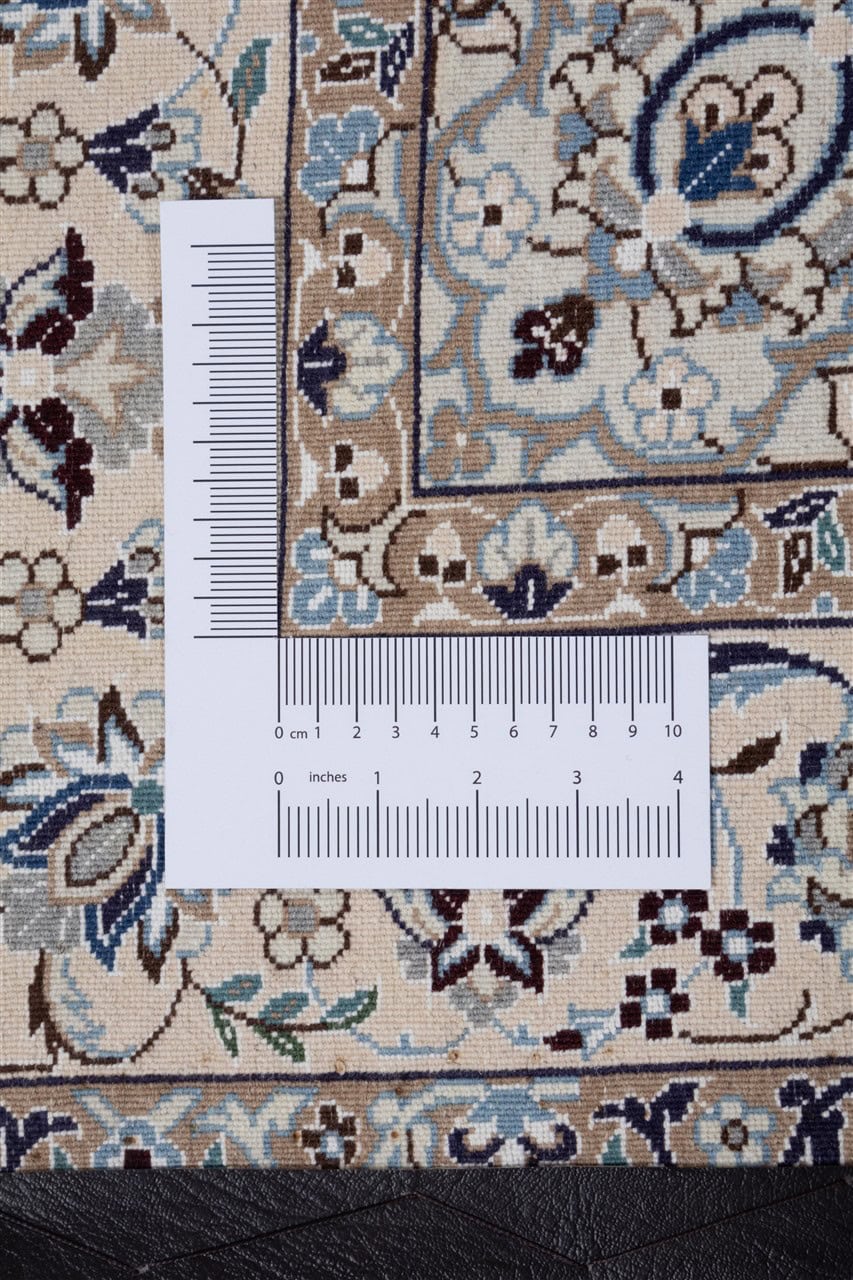 Fine Persian Nain Rug 9La 214_138 cm