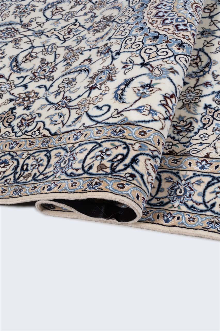 Fine Persian Nain Rug 9La 203_130 cm