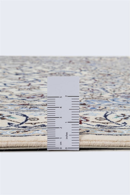 Fine Persian Nain Rug 9La 208_126 cm