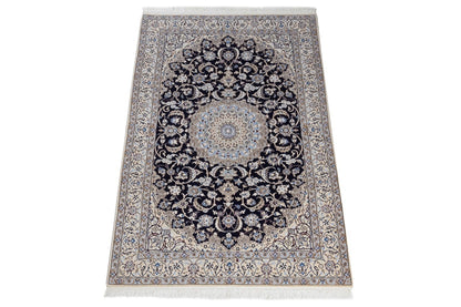 Fine Persian Nain Rug 9La 202_125 cm