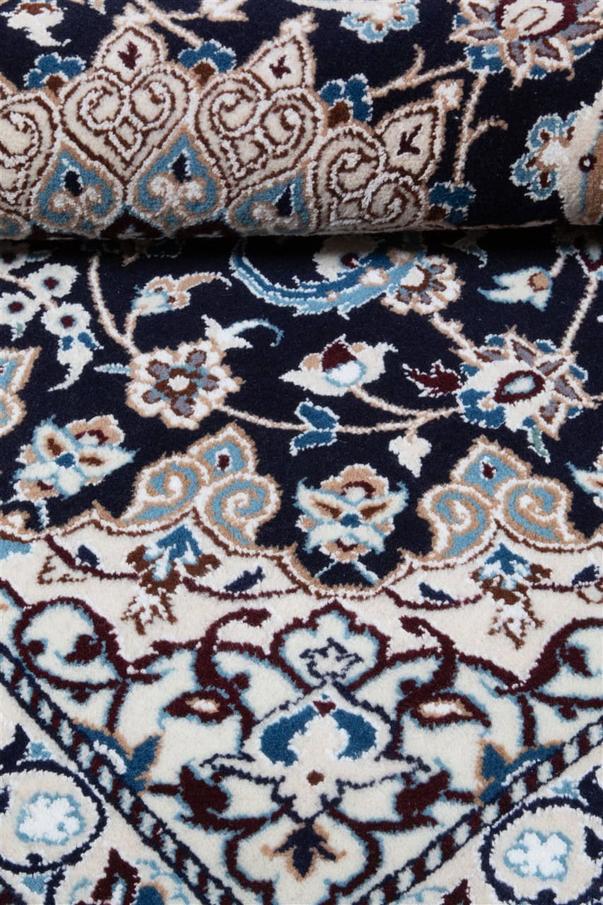 Fine Persian Nain Rug 9La 123_90 cm