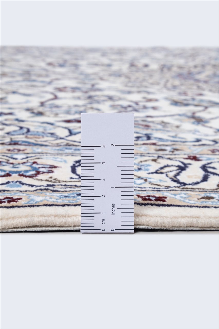 Fine Persian Nain Rug 9La 160_158 cm