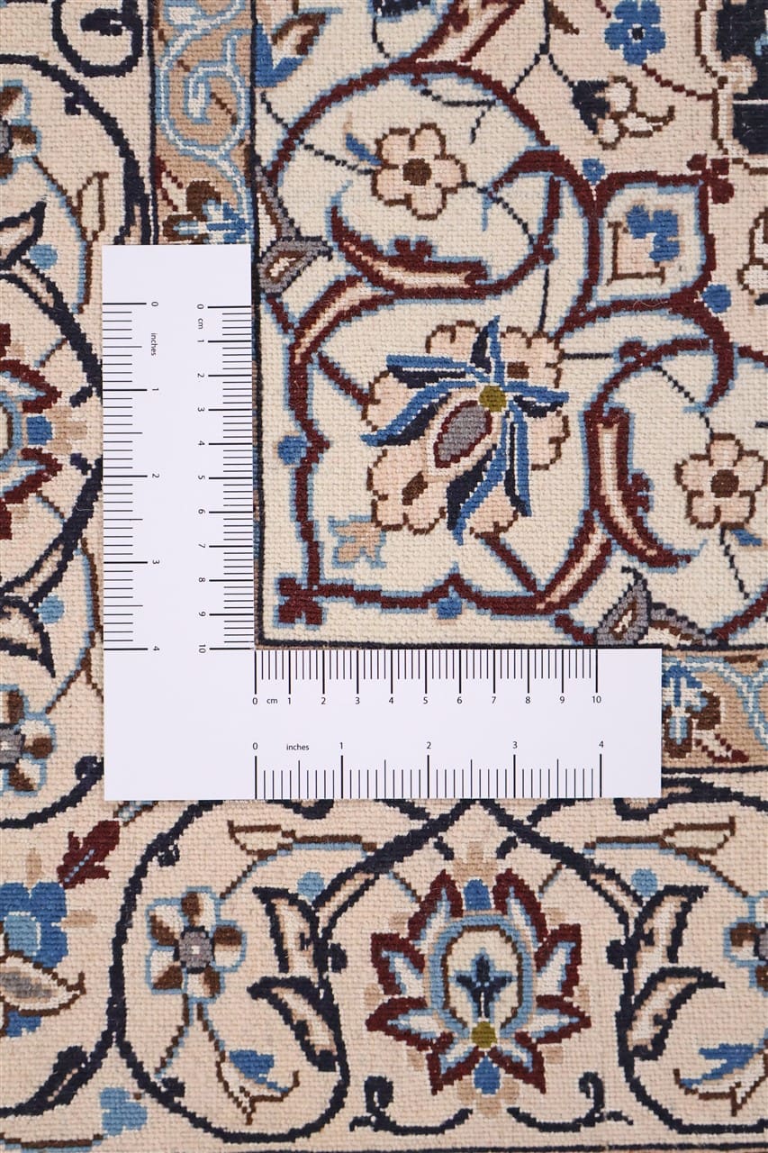 Fine Persian Nain Rug 9La 211_132 cm