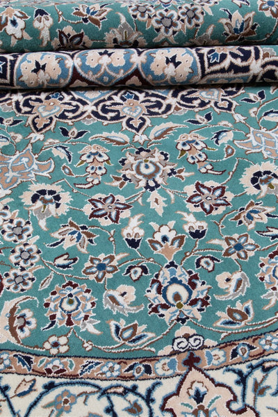 Fine Persian Nain Rug 9La 252_252 cm