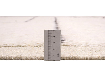 Tappeto design moderno bianco stile berbero, fatto a mano 291x247cm - CarpetLiving