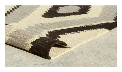 Tappeto Kilim moderno in lana multicolore 244x178cm
