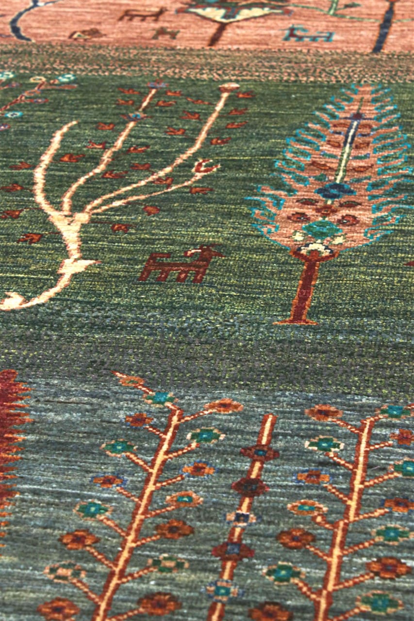 Handmade Ziegler Decorative Floral Rug, 208x154cm