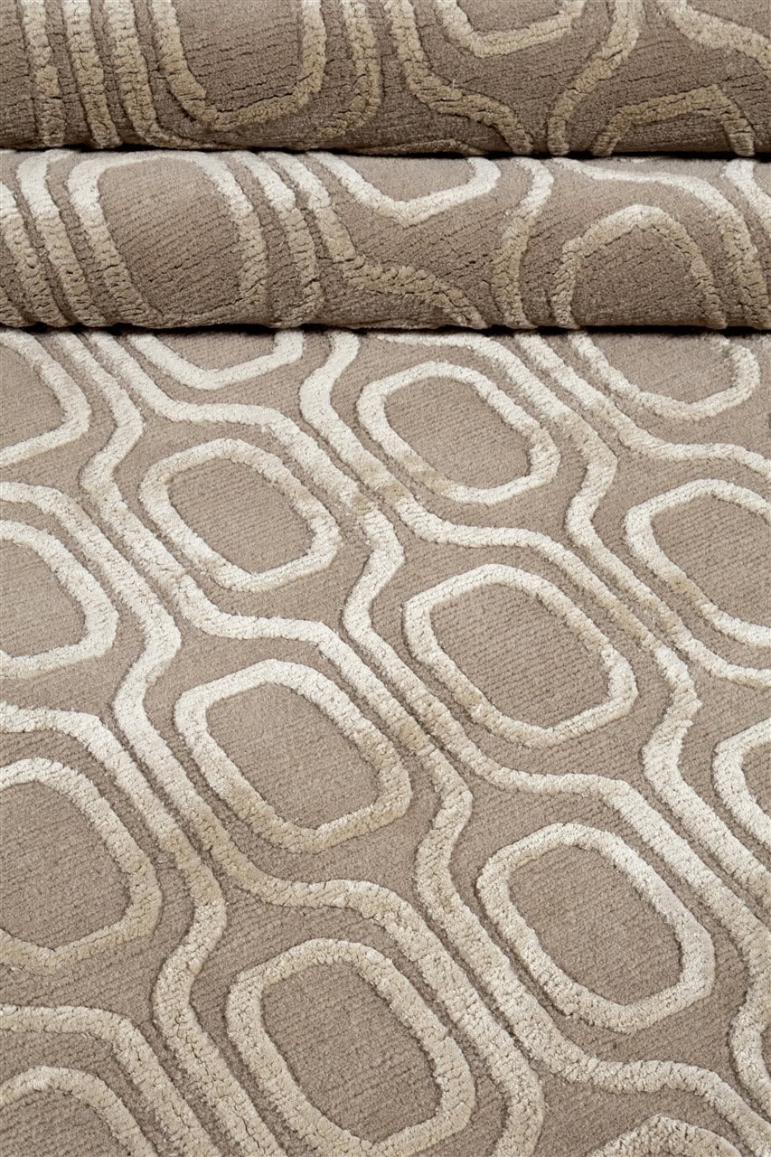 Handmade Modern Rug Beige Silk & Wool