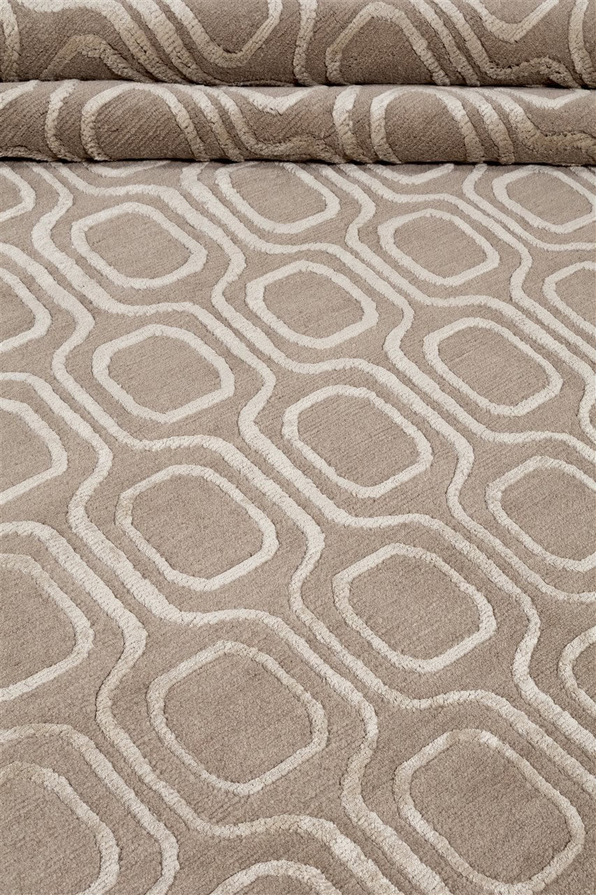 Handmade Modern Rug Beige Silk & Wool