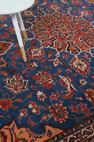 Authentic Antique Persian Isfahan Rug | Hand-Knotted 350x260cm