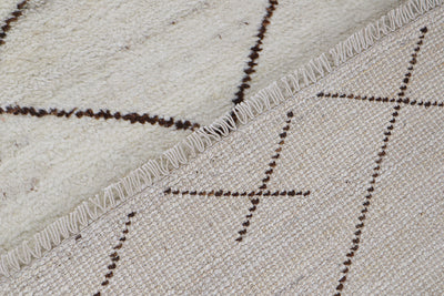 Tappeto design moderno bianco stile berbero, fatto a mano 203x137cm - CarpetLiving