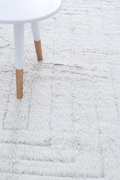 Modern design white Berber style carpet, handmade 200x157cm