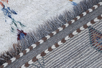 Tappeto berbero tribale bianco, fatto a mano 175x120cm - CarpetLiving