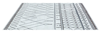 Modern design white Berber style carpet, handmade 276x197cm