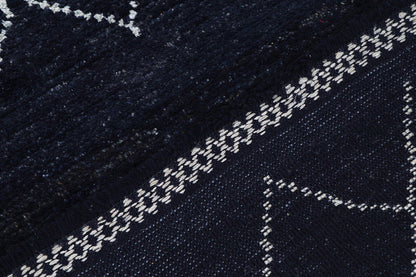 Tappeto design moderno nero stile berbero, fatto a mano 198x148cm