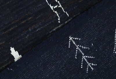 Tappeto design moderno nero stile berbero, fatto a mano 188x125cm - CarpetLiving
