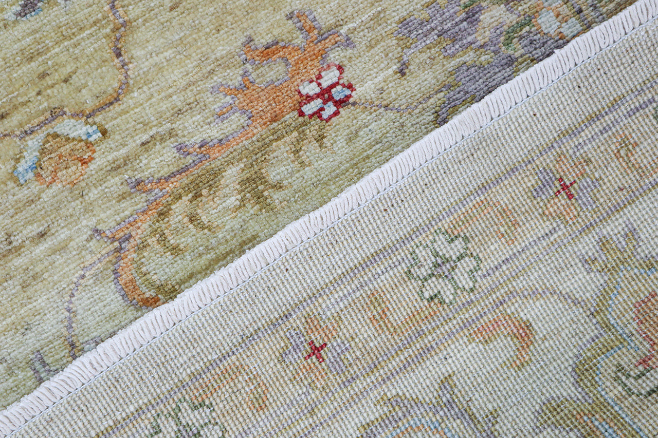 Handmade Ziegler Decorative Floral Rug, 253x173cm