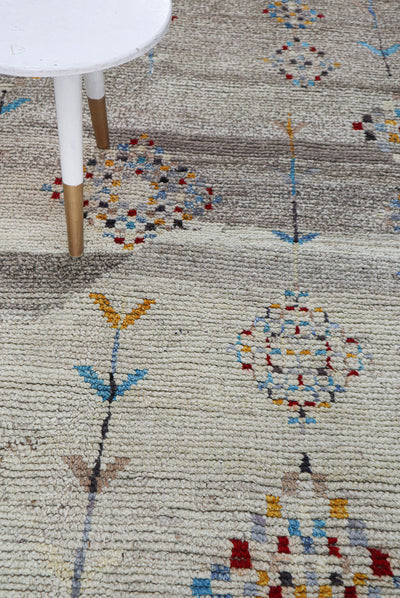 Tappeto design moderno grigio stile berbero, fatto a mano 223x152cm - CarpetLiving